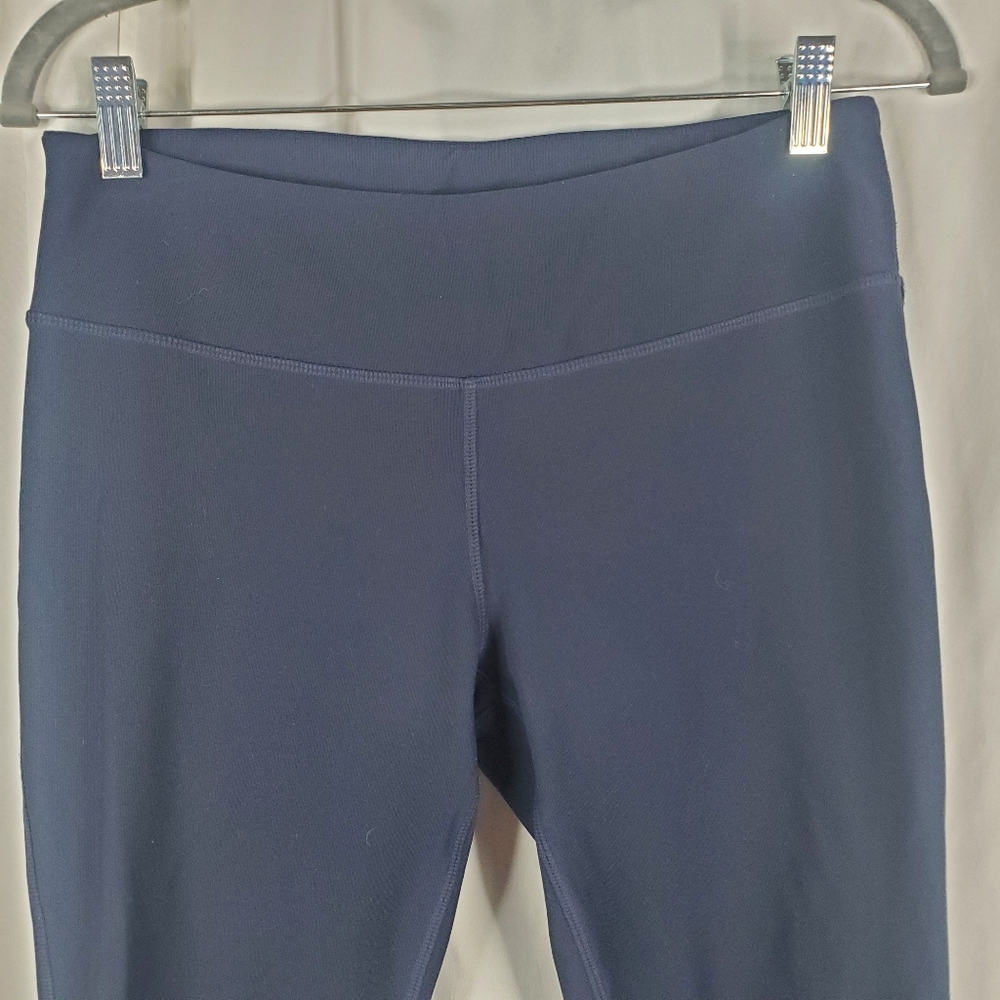 ◇ Mondetta Navy Blue Capri Workout Leggings Size Medium - Picture 2 of 9